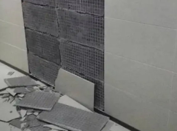 左云瓷砖空鼓维修公司分享下左云墙砖松动维修的知识